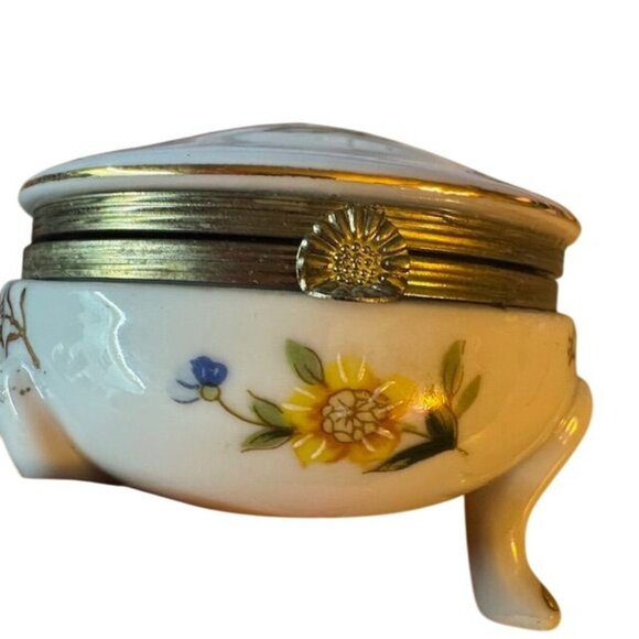 Vintage Napcoware Japan Porcelain Footed Trinket Box Floral Design Gold Trim - Picture 3 of 10